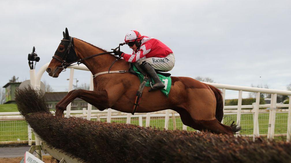 Acapella Bourgeois was back to his best in beating Yorkhill at Clonmel on Tuesday