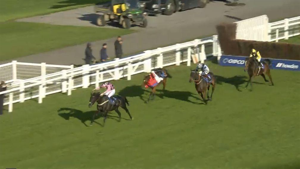Amoola Gold jumps the last with several lengths still to make up