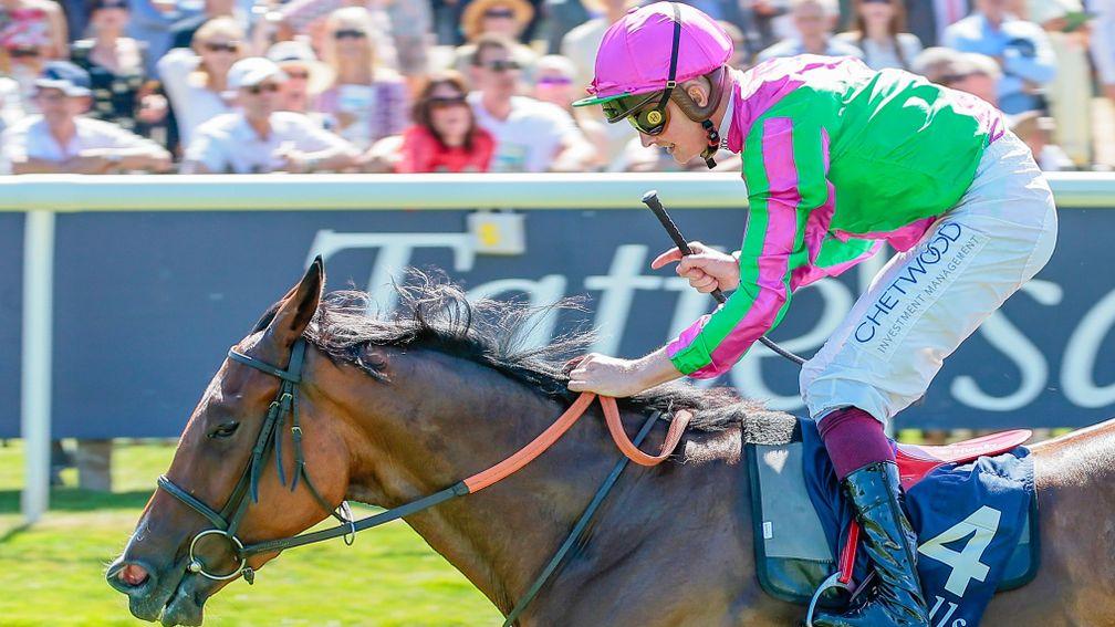 Prosperous Voyage -Rob Hornby wins from Inspiral -Frankie DettoriThe Tattersalls Falmouth Stakes (Group 1) Newmarket 8.7.2022©Mark Cranhamphoto.com