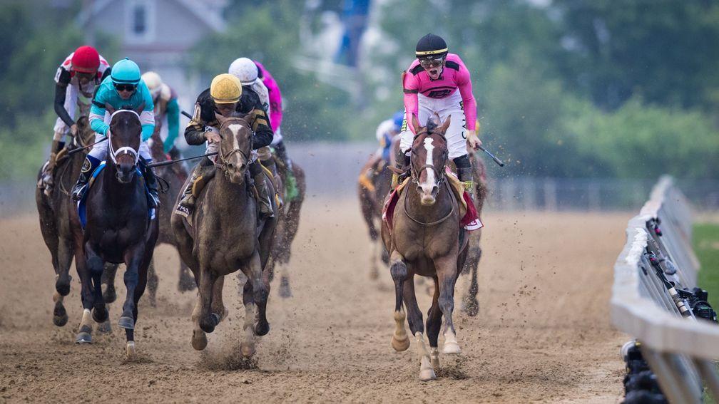 War Of Will (right) wins the Grade 1 Preakness Stakes at Pimlico