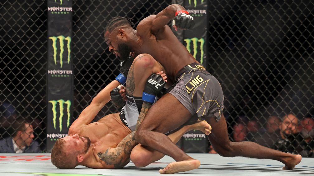 Aljamain Sterling dishes out a beating to TJ Dillashaw