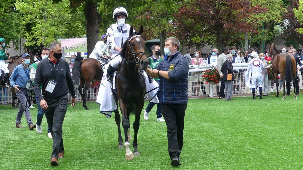 Oscula and Ryan Moore return to the Deauville winner's enclosure after the Prix Six Perfections Sky Sports Racing