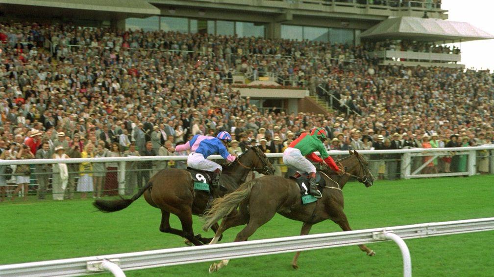 Double Trigger (near side, Jason Weaver) lands the 1995 Goodwood Cup from his brother Double Eclipse ridden by Tyrone Williams