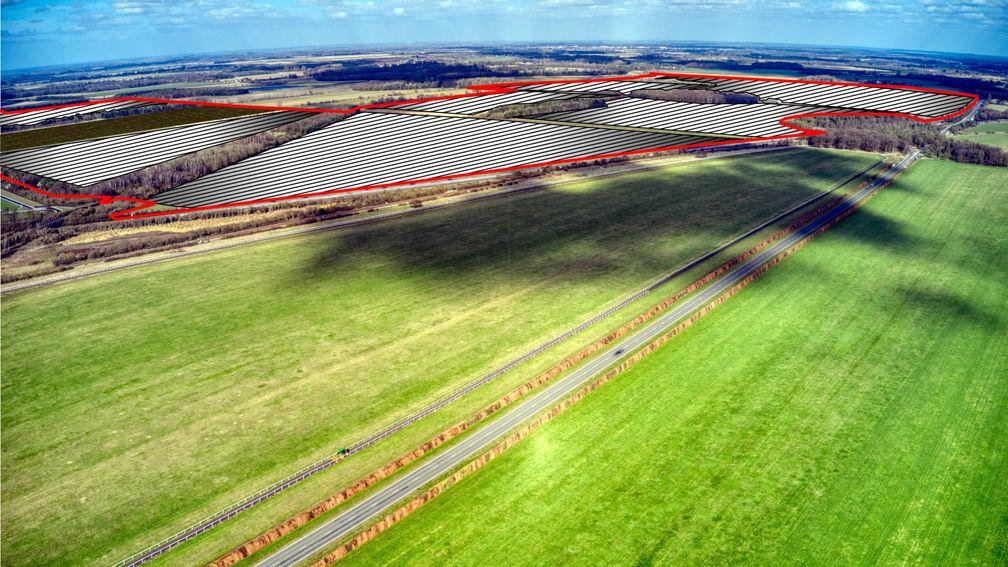 What the Sunnica Farm would look like with the historic Limekilns to the right, fellow grass gallop Railwaylland (centre) which is bordered by the Al Bahathri Polytrack (upper centre)