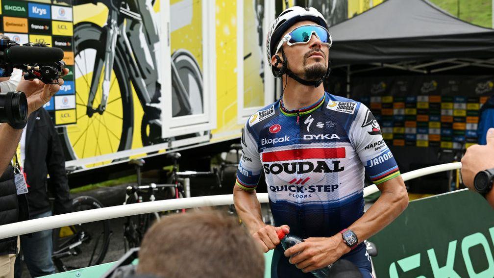Julian Alaphilippe should be well suited to the demands of stage 10