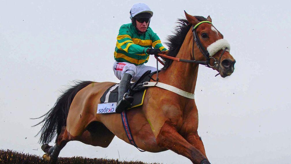 Coney Island makes an impressive return to the fray under Barry Geraghty in the Sodexo Chase