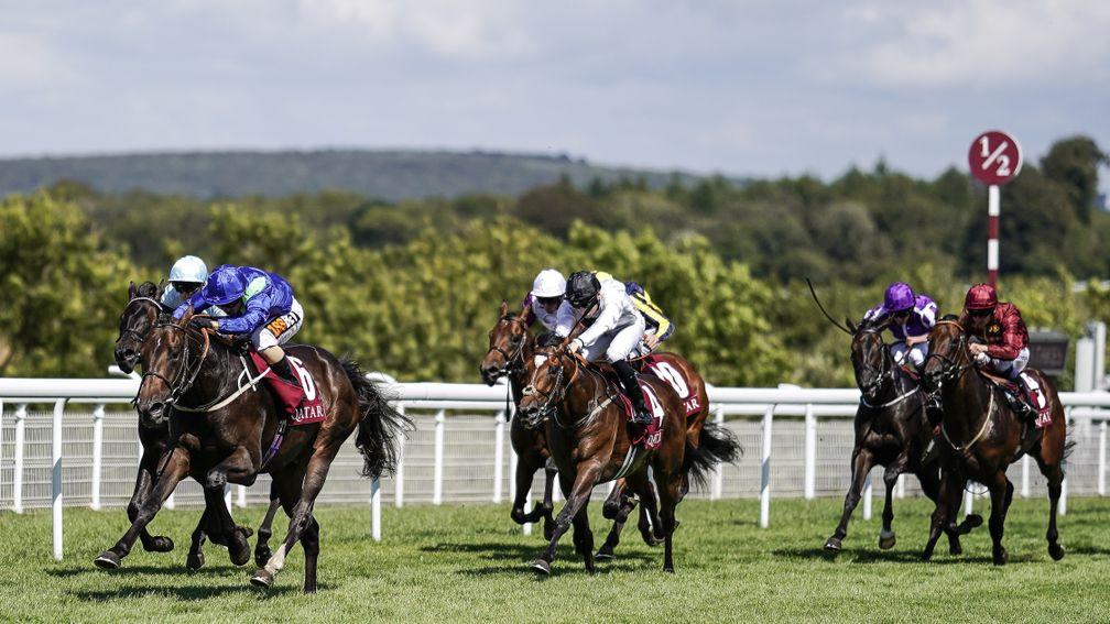 Dark Vision and Silvestre de Sousa power to the lead en route to victory in the Vintage Stakes