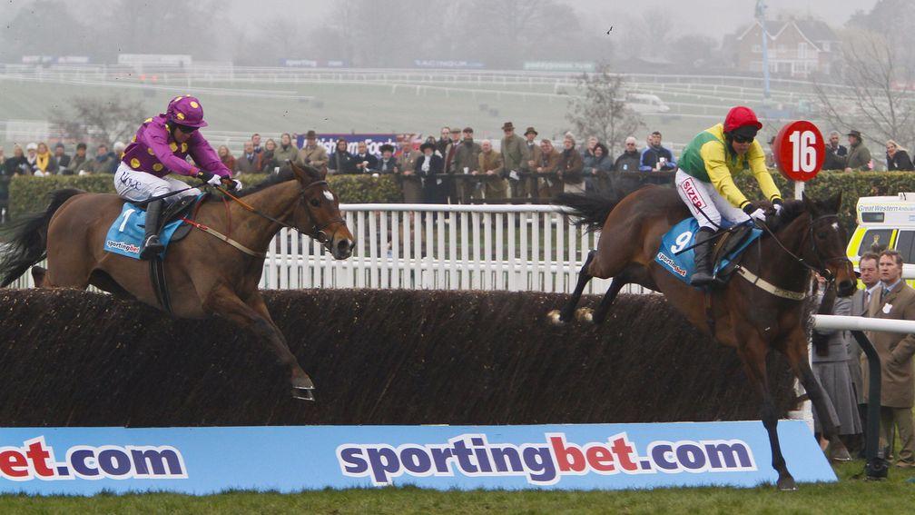 Sizing Europe (Andrew Lynch) wins the 2011 Queen Mother Champion Chase from Big Zeb