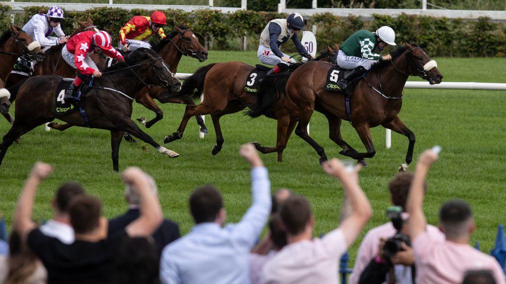 Crowds have gradually been returning to Irish racecourses in 2021