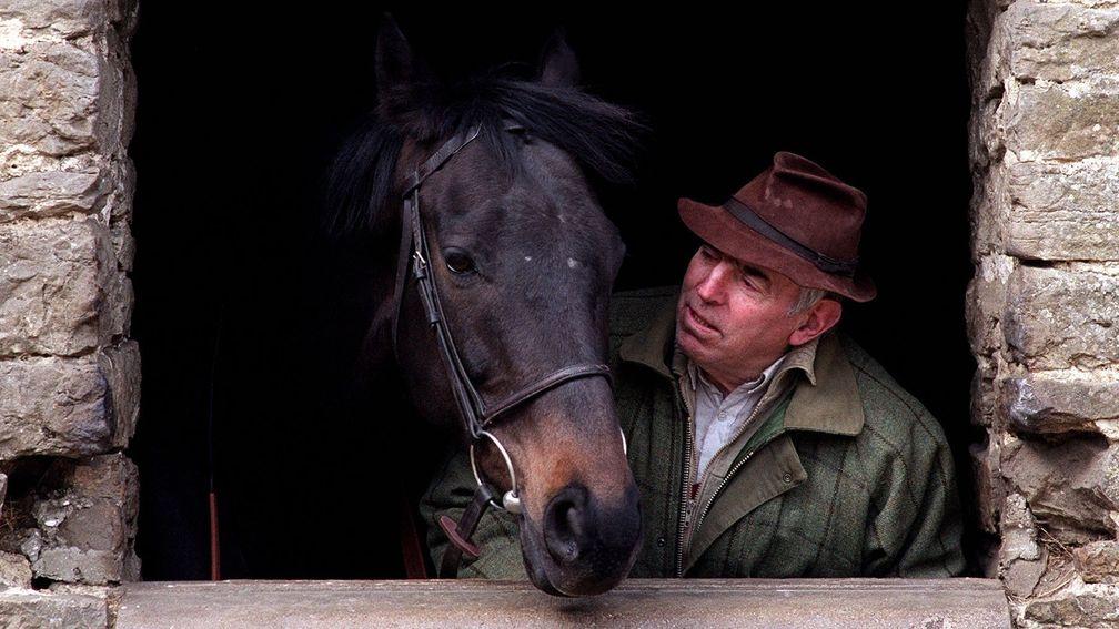 Trainer John Manners with Cavalero, who landed the Christie's Foxhunter Chase in 2000