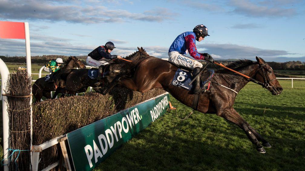 Discorama: was a fatality in the Grand National