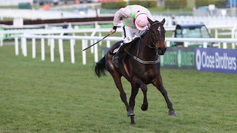 Walsh brings Benie Des Dieux home to victory in the Mares' Hurdle