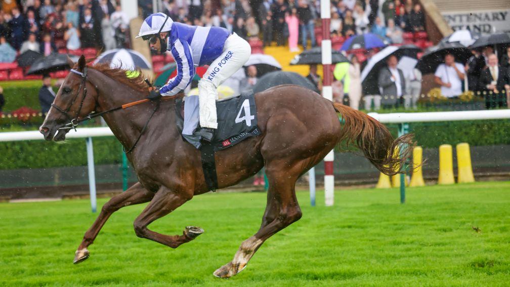 FANTASTIC FOX and silvestre De Sousa win at Haydock Park 7/8/21Photograph by Grossick Racing Photography 0771 046 1723