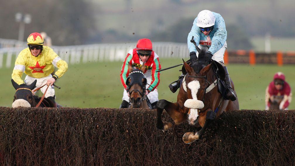 Adam Wedge and Pobbles Bay win the novice handicap chase on last season's Welsh National card