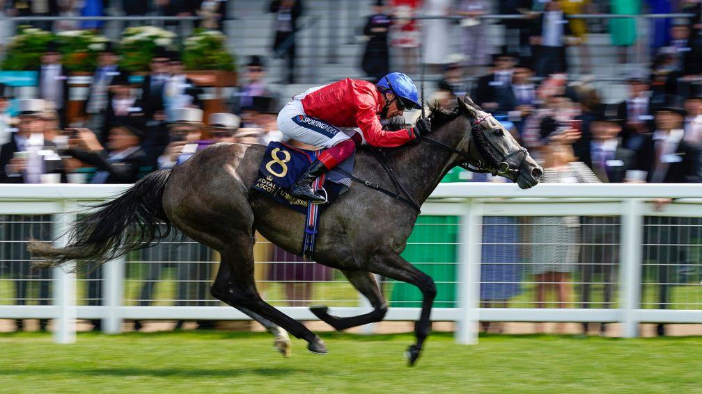 ASCOT, ENGLAND - JUNE 16: Frankie Dettori riding Indie Angel win The Duke Of Cambridge Stakes on Day Two of the Royal Ascot Meeting at Ascot Racecourse on June 16, 2021 in Ascot, England. A total of twelve thousand racegoers made up of owners and the publ