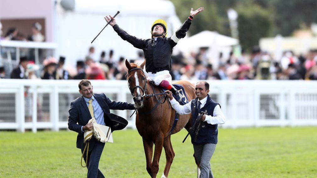 ASCOT, ENGLAND - JUNE 21:  Frankie Dettori riding Stradivarius celebrates winning The Gold Cup on day 3 of Royal Ascot at Ascot Racecourse on June 21, 2018 in Ascot, England.  (Photo by Bryn Lennon/Getty Images)