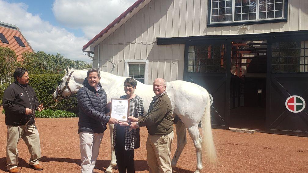 From left, in front of Tapit, Gainesway general manager Brian Graves, mayor Linda Gorton and Gainesway executive management consultant Neil Howard