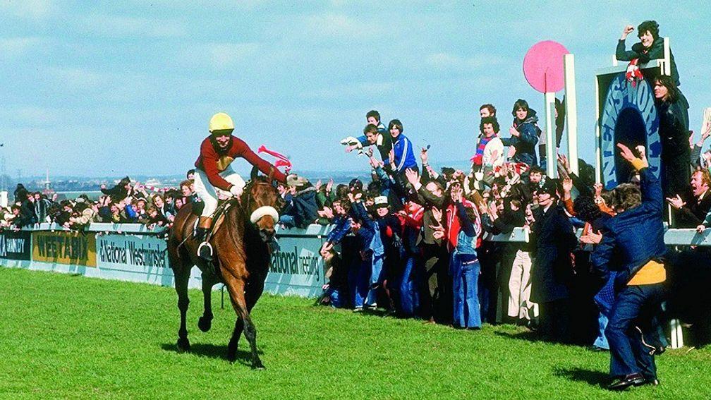 Red Rum wins the 1977 Grand National at Aintree