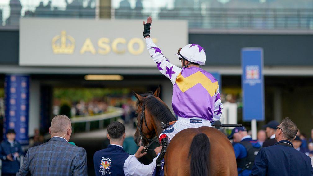 ASCOT, ENGLAND - OCTOBER 15: Frankie Dettori celebrates after riding Kinross to win The Qipco British Champions Sprint Stakes at Ascot Racecourse on October 15, 2022 in Ascot, England. (Photo by Alan Crowhurst/Getty Images)