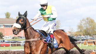 All systems go for Vicente's epic Scottish Grand National hat-trick